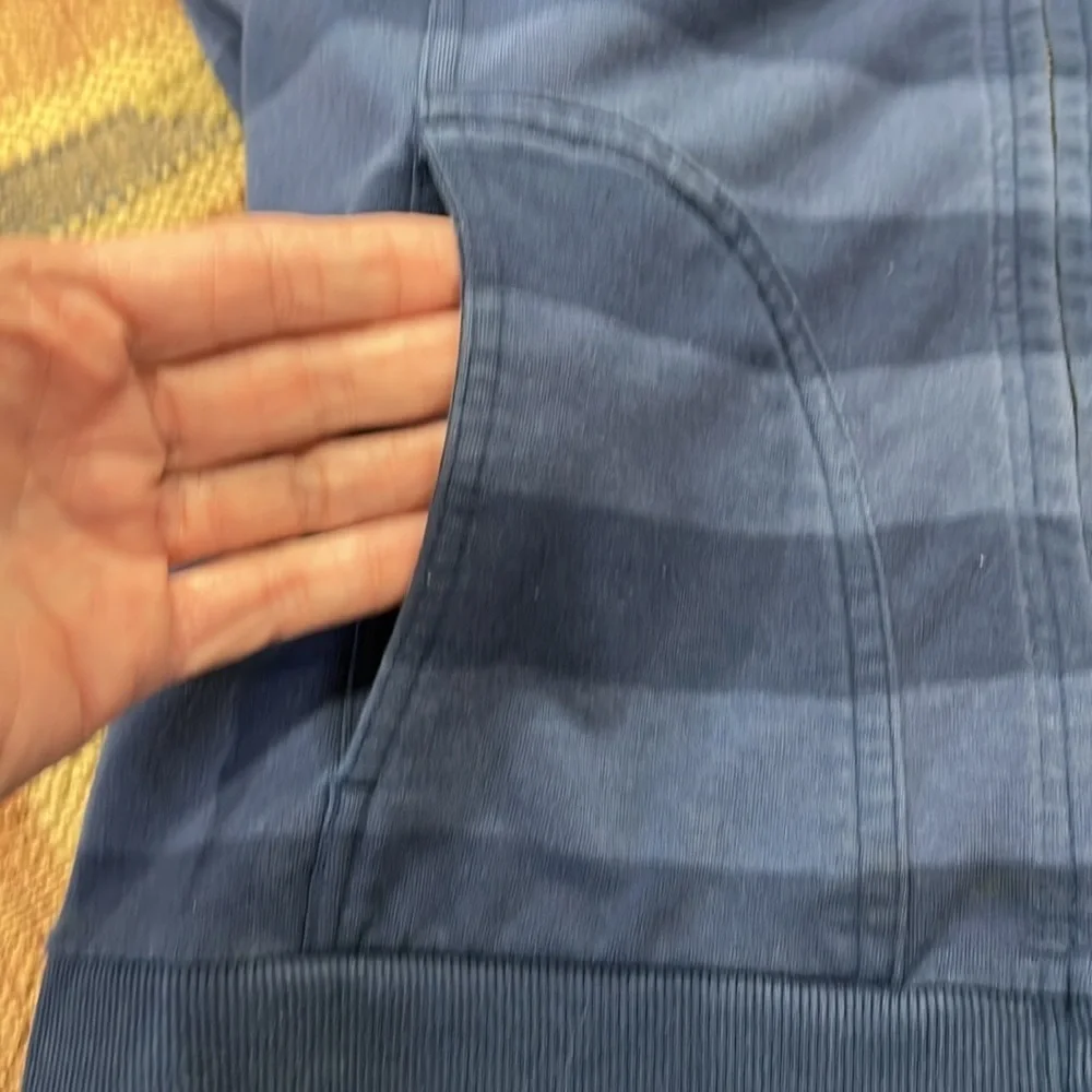 GARAGE Sweatshirt